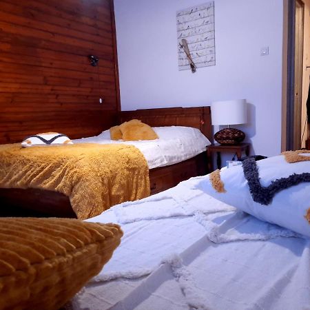 Cocooning In A Lovely Mountain Suite - One Azuga Exterior photo